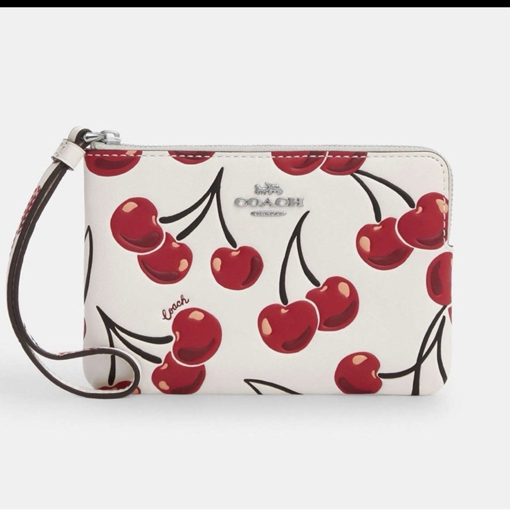 ❤️❤️❤️NEW Coach wristlet/wallet with cherry print /silvertone hardware ❤️❤️❤️ - Picture 7 of 10